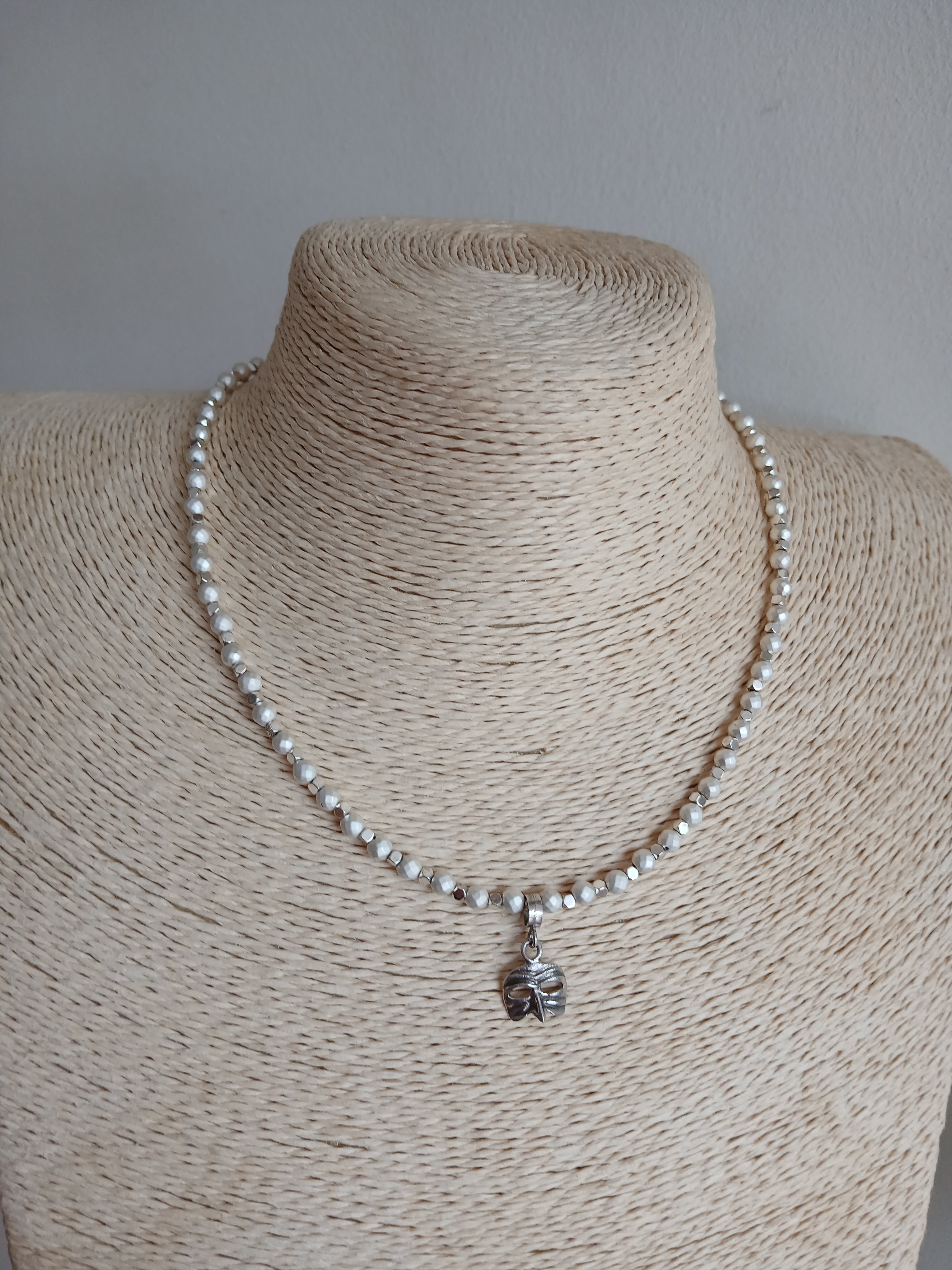 Pulcinella charm