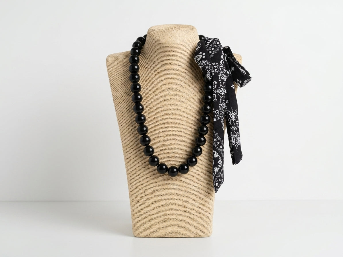 Paisley black